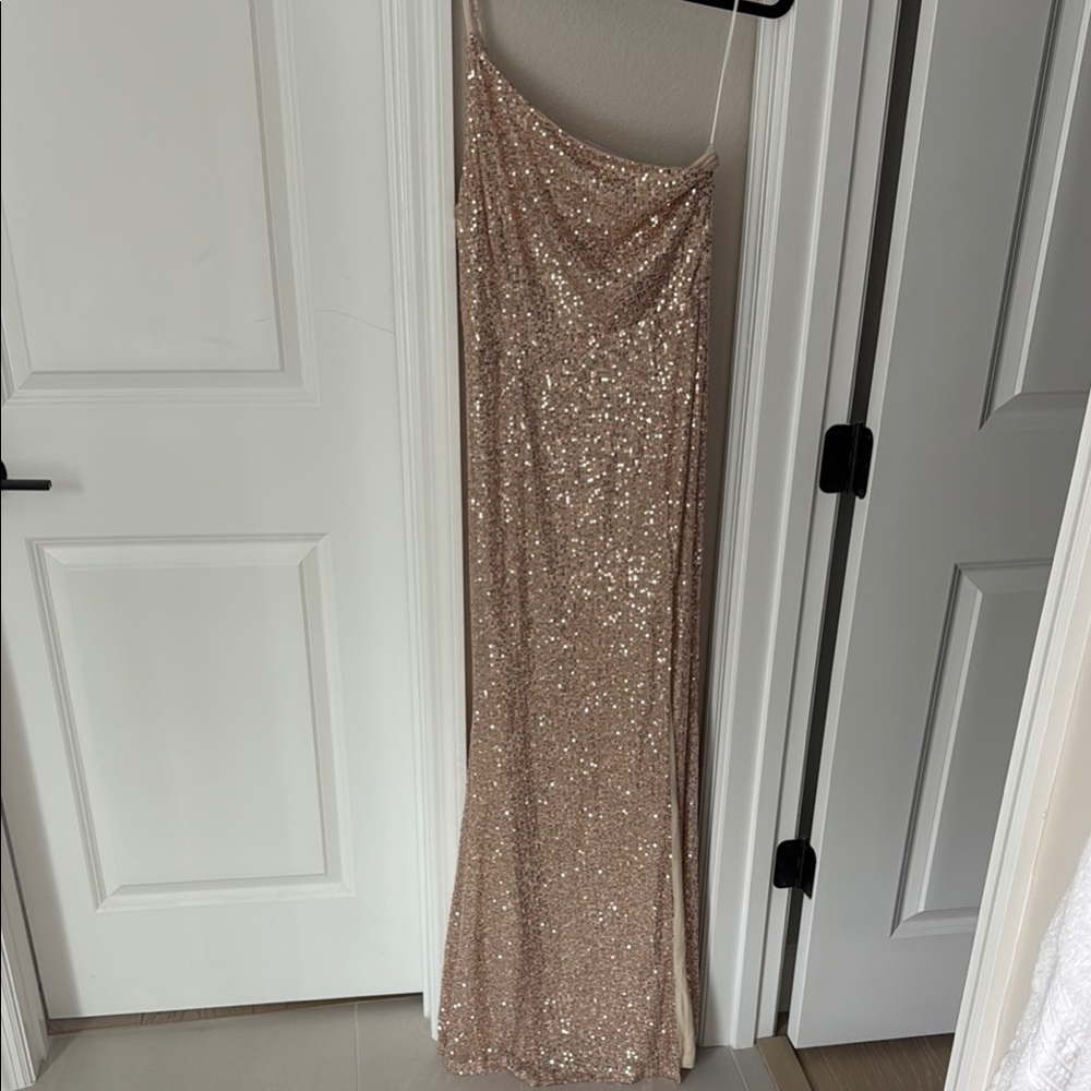 Hello Molly Sequin One-Shoulder Dress in Gold